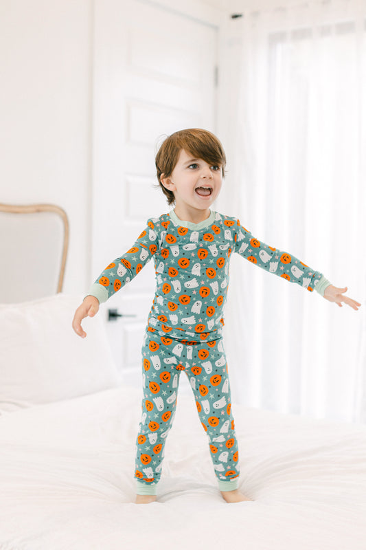 Halloweentown Premium PJ Set